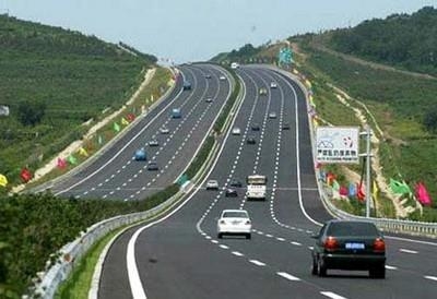 Chiều nay (14/8), Bộ trưởng Thăng vừa làm việc với Trưởng đại diện mới của ADB, ngài Eric Sidgwick về các dự án GTVT.